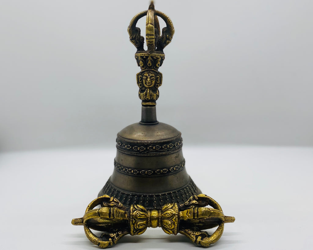 GeoFossils BOEDDHISTISCHE TIBETAANSE BELL DORJE VAJRA GeoFossils BOEDDHISTISCHE TIBETAANSE BELL DORJE VAJRA